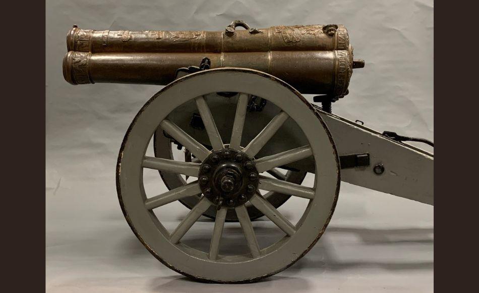 Triple Bore French Gun